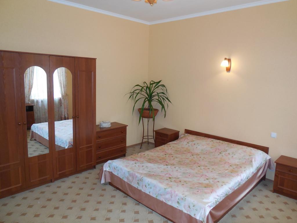 Ekaterininskaya Apartments Odesa Habitación foto