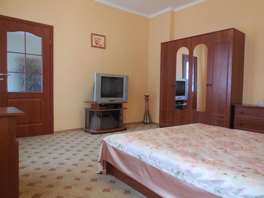 Ekaterininskaya Apartments Odesa Habitación foto