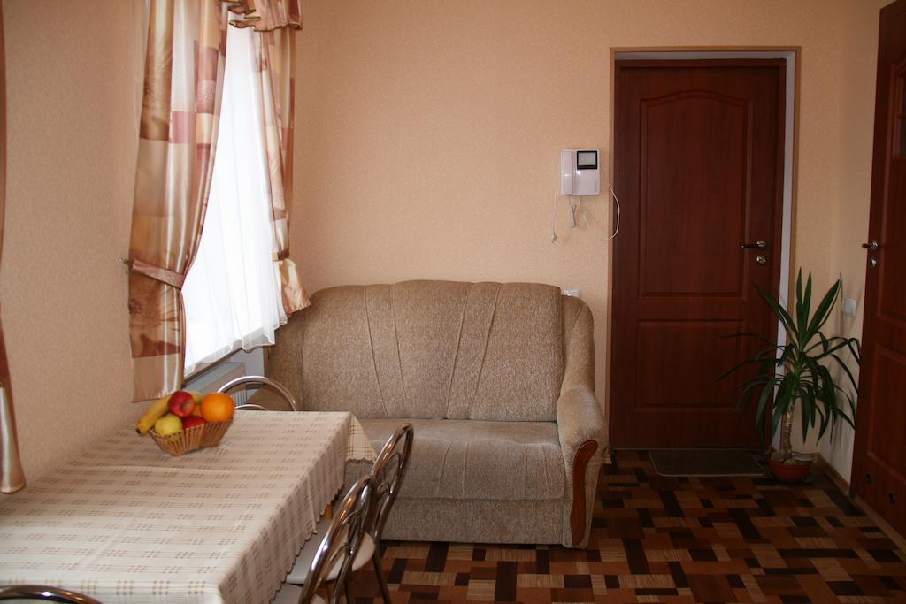 Ekaterininskaya Apartments Odesa Habitación foto